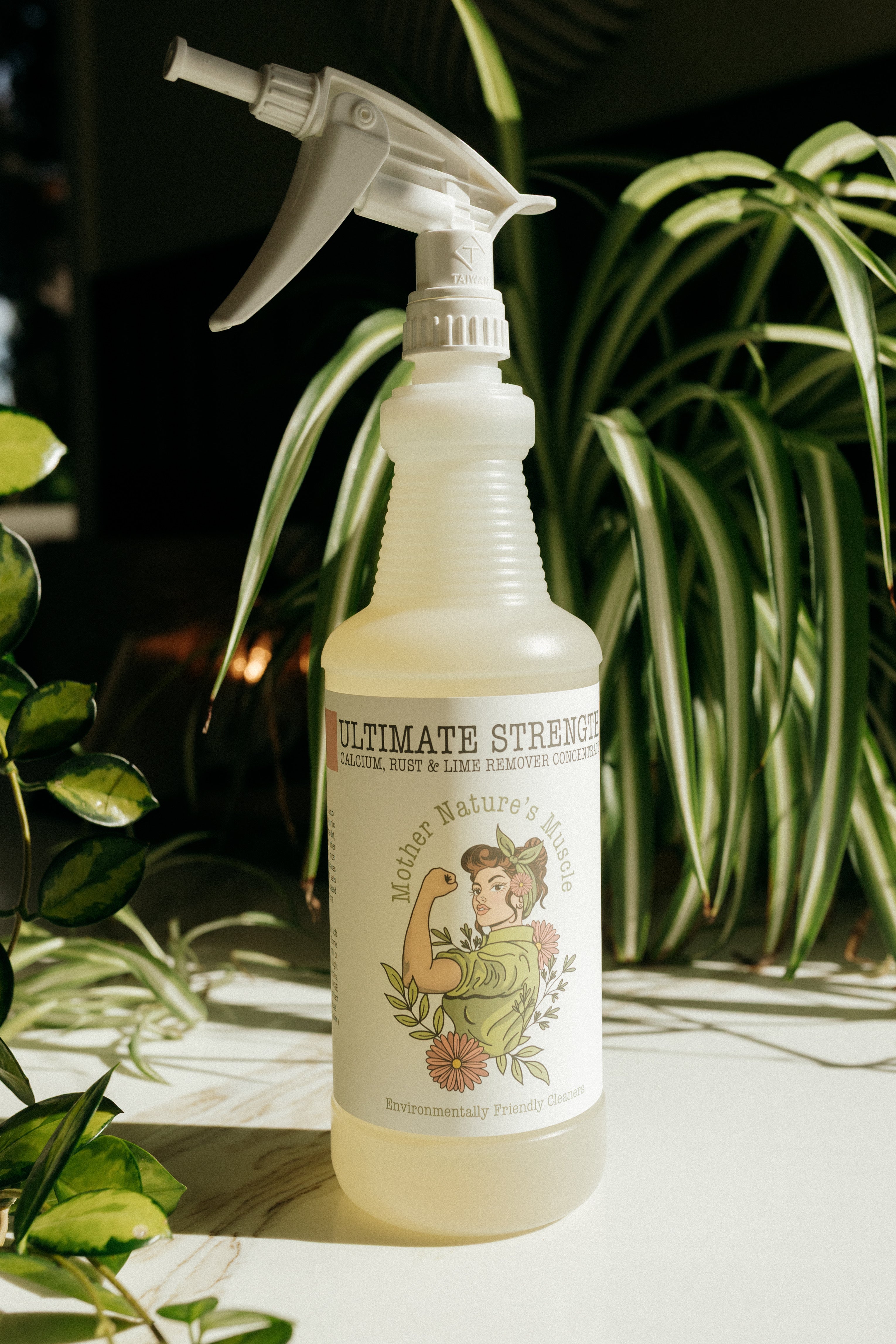 Ultimate Strength- Calcium Rust and Lime Remover - 1 Litre with Foaming Trigger